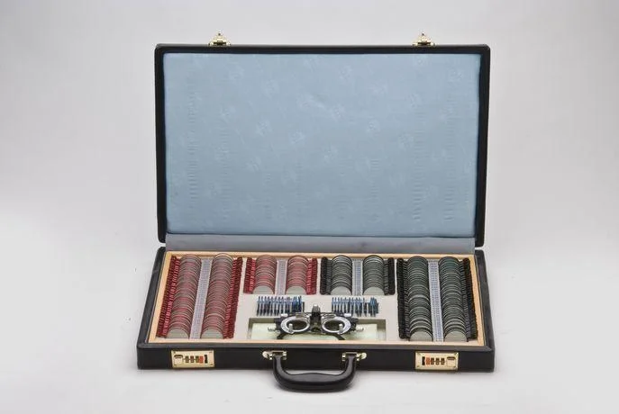 Набор пробных очковых линз АРМЕД с оправой на 266 линз